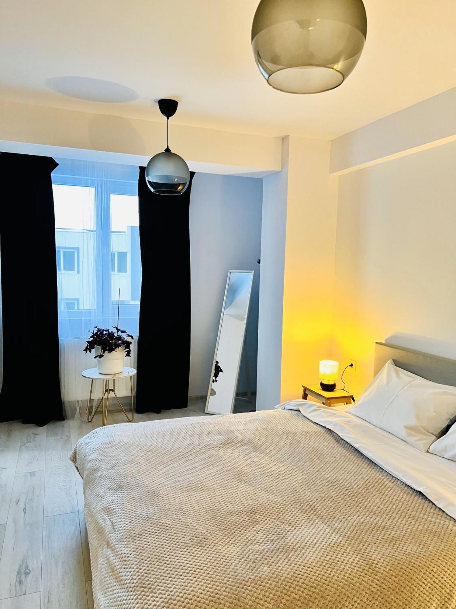 Airport Gardens Loft Apartman Otopeni Kültér fotó